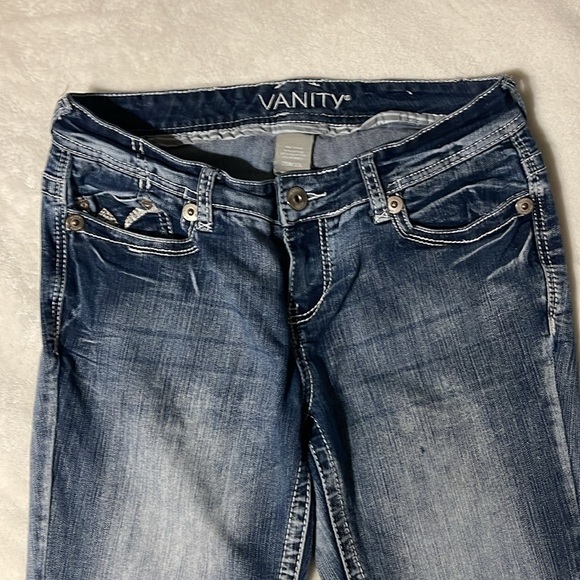 Vanity Jeans 29x33 - Picture 4 of 7